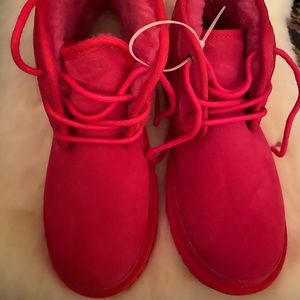 Brand new Ugg Neumel boot